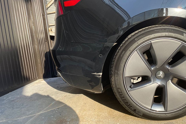 テスラ TESLA Model3 リアバンパー修理
